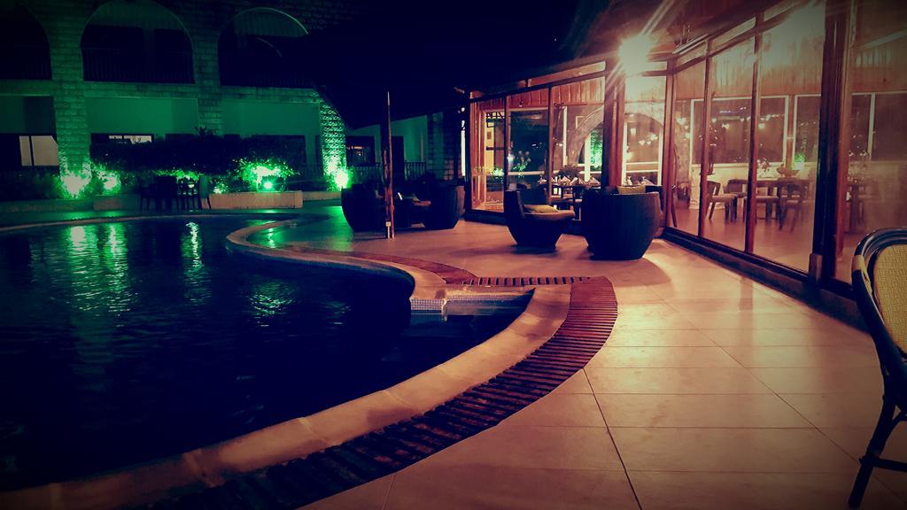 Riviera Taouyah Hotel 코나크리 외부 사진