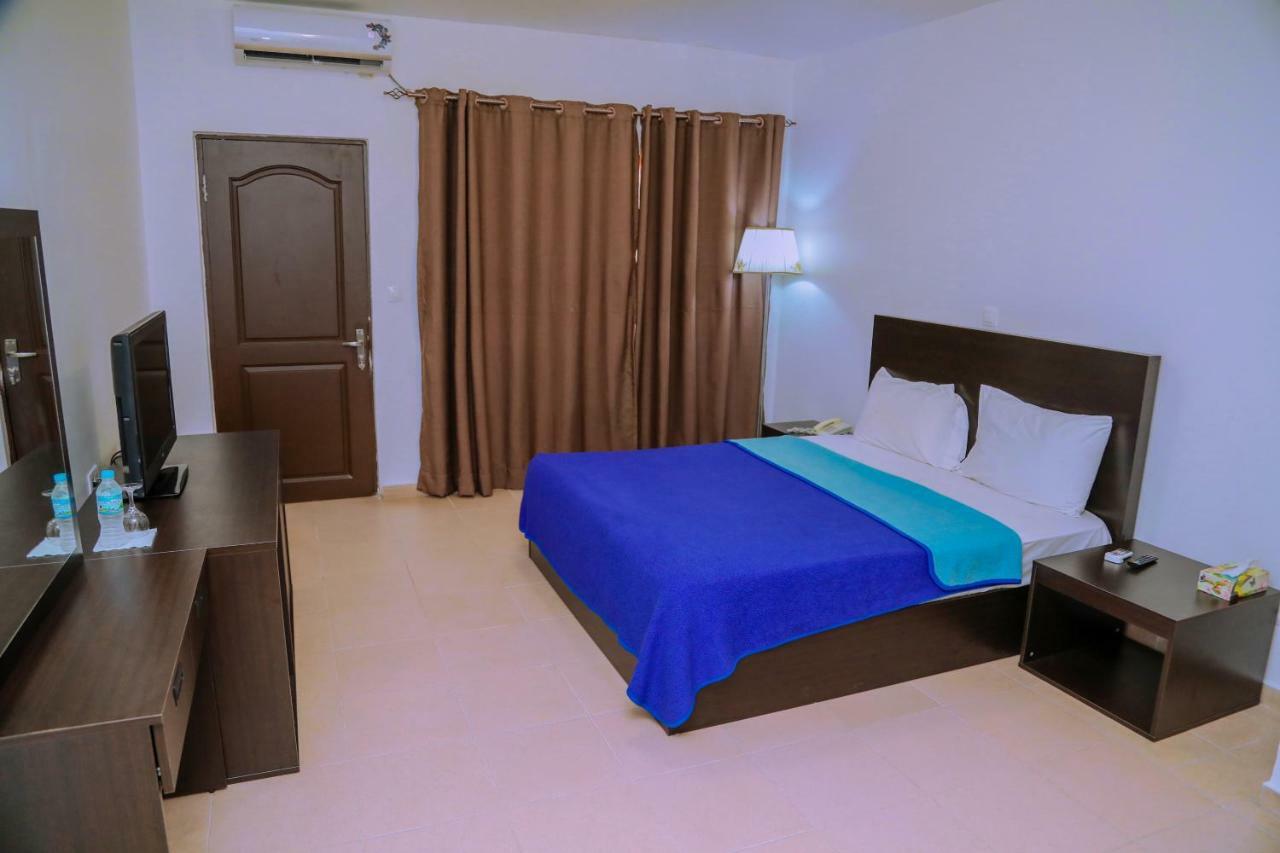 Riviera Taouyah Hotel 코나크리 외부 사진