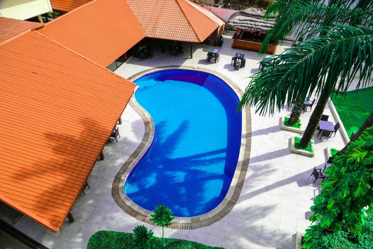 Riviera Taouyah Hotel 코나크리 외부 사진